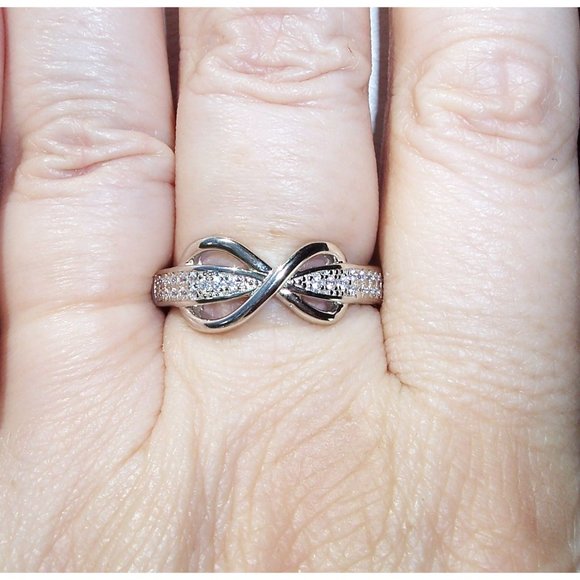 925 STERLING SILVER Infinity Pave Set Cubic Zirconia Ring - Picture 4 of 16